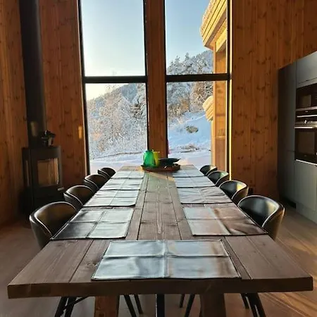 Ny Koselig Ved Sogn Skisenter Tatil Evi