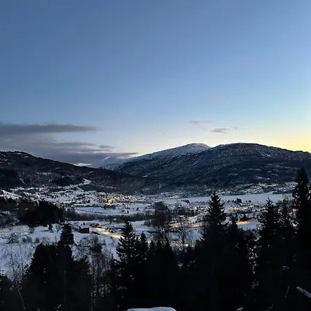 Ny Koselig Ved Sogn Skisenter Tatil Evi Hafslo